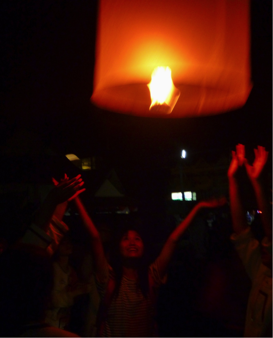 Sky Lantern Yi Peng Festival Chiang Mai